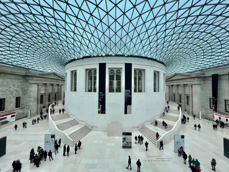 英爱
